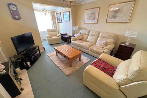 4 bedroom bungalow for sale, Green Drive, Cleveleys FY5