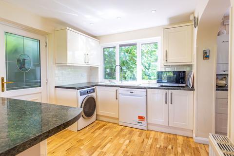 13 Beechwood Close, Sticklepath, Barnstaple, EX31 2EF