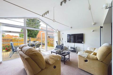 4 bedroom detached house for sale, Wycombe Road, High Wycombe HP14