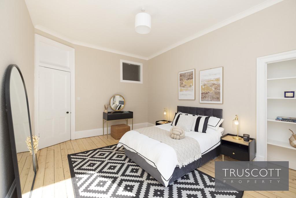 Double Bedroom 1