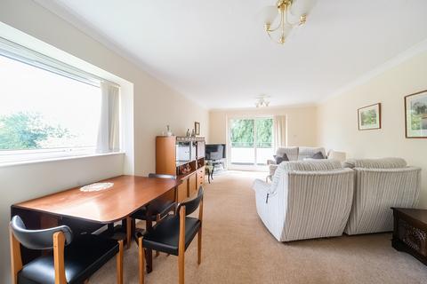 2 bedroom flat for sale, Roseberry Court, Nascot Wood  WD17 4PQ