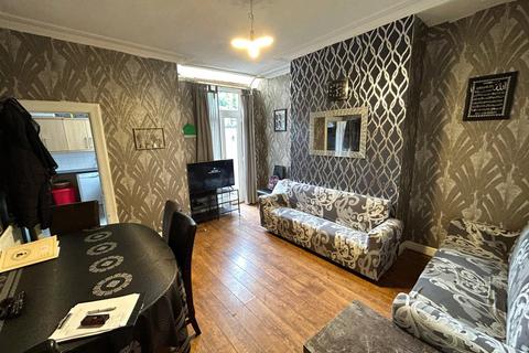 3 bedroom terraced house for sale, Pelham Street, Guide Bridge, Ashton-Under-Lyne, OL7