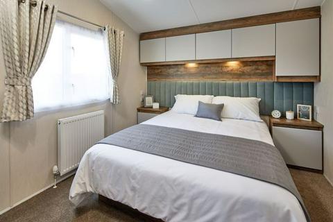 2 bedroom lodge for sale, East Heslerton Malton