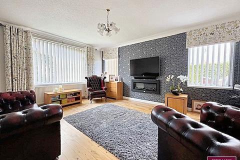 3 bedroom detached house for sale, St Elmos Drive, Prestatyn, Denbighshire LL19 9PS