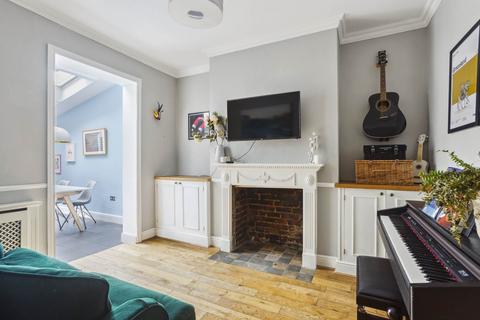 112 Reading Road, Henley-on-thames, RG9 1DN
