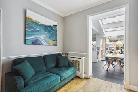 112 Reading Road, Henley-on-thames, RG9 1DN