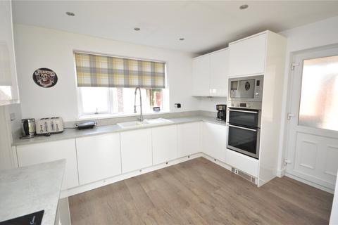 3 bedroom semi-detached house for sale, Lanshaw Place, Leeds, West Yorkshire