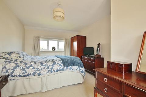 79 Early Road, Witney, OX28 1ET