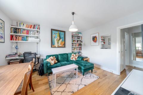 1 bedroom apartment for sale, Wilson Road, London