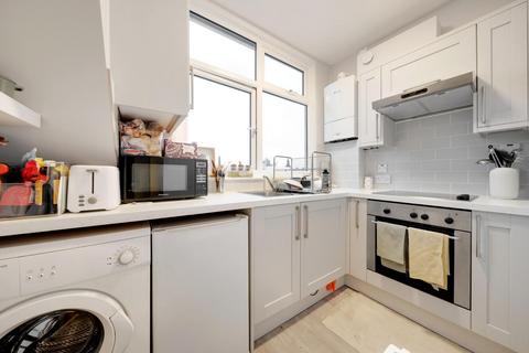 Studio for sale, Richmond Road, Kingston upon Thames