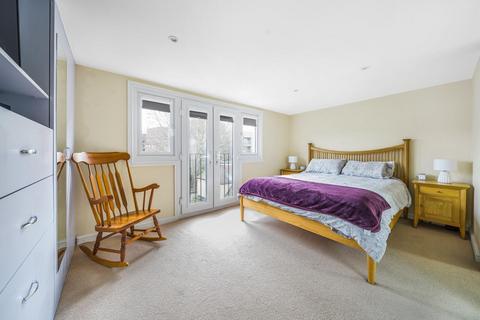 4 bedroom semi-detached house for sale, Staffordshire Street, Peckham