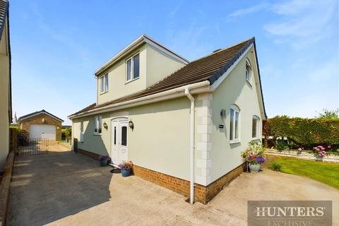 4 bedroom detached bungalow for sale, Bempton Lane, Flamborough, Bridlington