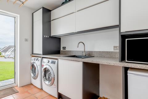 Perros, 23 Francis Lane, Trebetherick, Wadebridge, PL27 6TS