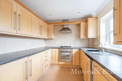 2 bedroom flat to rent, Lower Clarence Road, Regency Court Lower Clarence Road, NR1