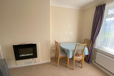 2 bedroom terraced house to rent, Tom Morris Drive, St Andrews, Fife, KY16