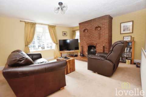 4 bedroom semi-detached house for sale, High Street, Marton DN21