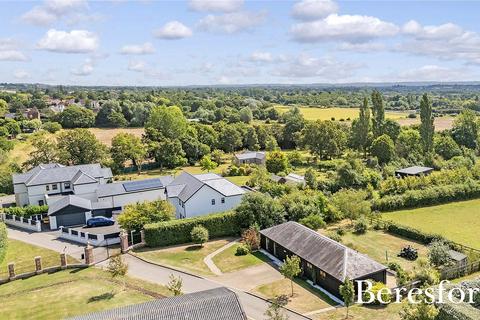 2 bedroom bungalow for sale, Ramsden Park Road, Ramsden Bellhouse, CM11