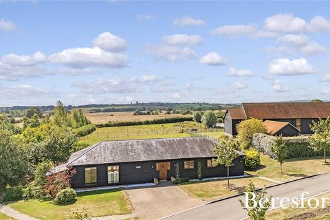 2 bedroom bungalow for sale, Ramsden Park Road, Ramsden Bellhouse, CM11