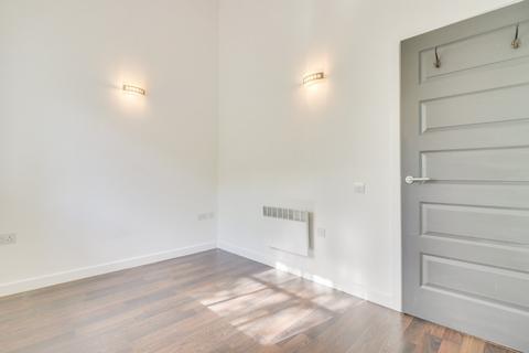 1 bedroom flat for sale, Troy Road, Horsforth, Leeds, West Yorkshire, LS18