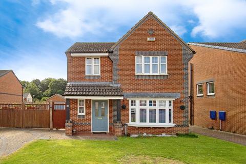 4 bedroom detached house for sale, Beaulieu Court, Bridlington YO16