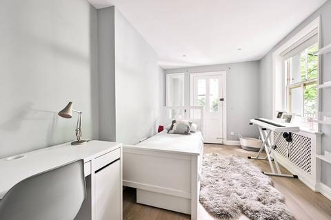 2 bedroom flat for sale, Longridge Road, Earls Court, London, SW5