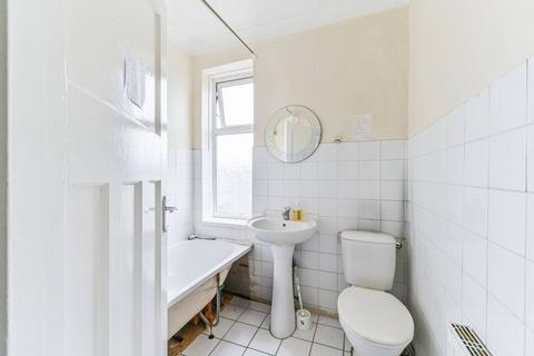 37 Hamilton Road, Thornton Heath, CR7 8NN