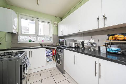 2 bedroom flat for sale, Tarling Street, Shadwell, London, E1