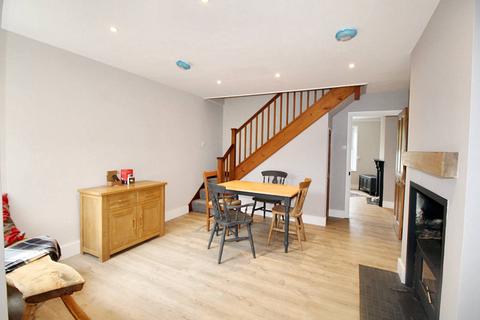 2 bedroom end of terrace house for sale, Station Road, Overton RG25