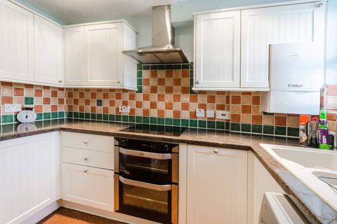 4 bedroom terraced house to rent, Queens Road, Walthamstow, London, E17