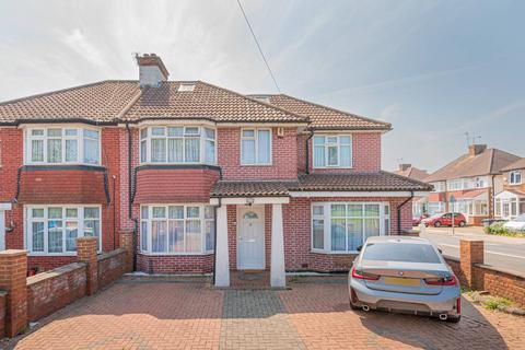 6 bedroom semi-detached house for sale, Montrose Ave, Colindale, Edgware, HA8