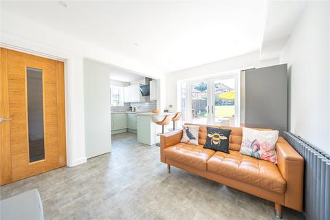 11 Buckstone Road, Leeds, LS17 5HT