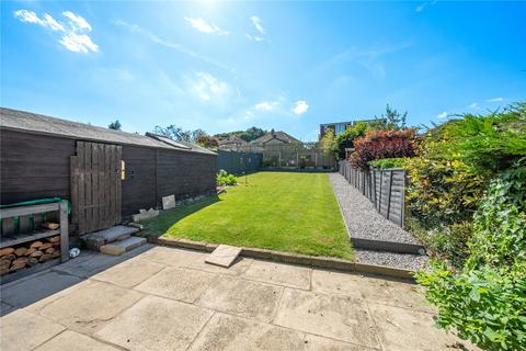 11 Buckstone Road, Leeds, LS17 5HT