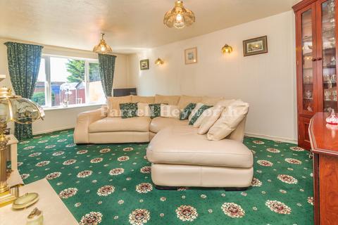 2 bedroom bungalow for sale, Rosewood Avenue, Preston PR5