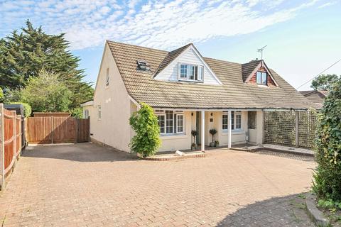 4 bedroom semi-detached house for sale, Kiln Road, Fareham, Hampshire, PO16