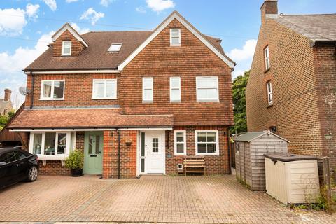 2, Sandy Lane Cottages Sandy Lane, West Hoathly, East Grinstead, RH19 4QQ