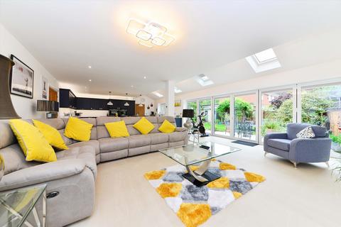 4 bedroom detached house for sale, Digby Road, Sutton Coldfield, West Midlands, B73