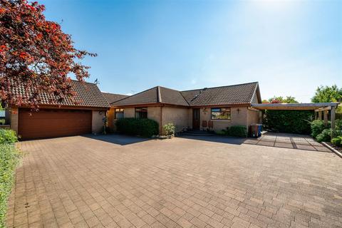 3 bedroom bungalow for sale, Roangate, 9A Union Road, Broxburn