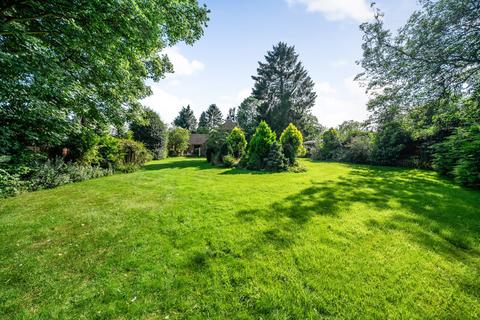 4 bedroom detached house for sale, Hill Road, Oakley, Basingstoke