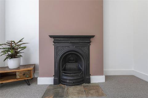 2 Albert Row, Sherborne, DT9 3JR
