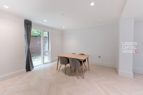 2 bedroom apartment to rent, Rosalind Franklin House, E Kidderpore Avenue, London