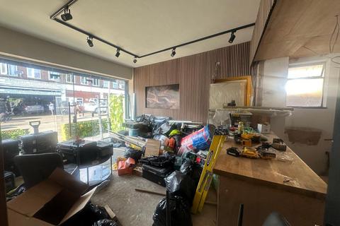 Cafe to rent, Fairfield Road, West Drayton, Greater London, UB7