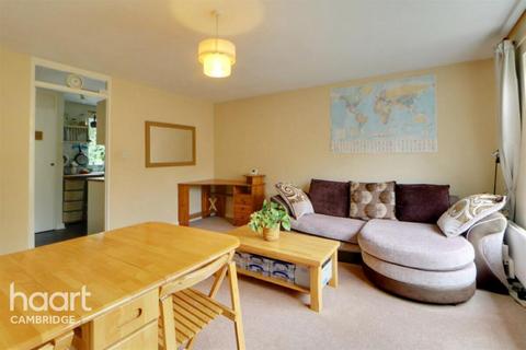 2 bedroom flat to rent, Lichfield Road, Cambridge