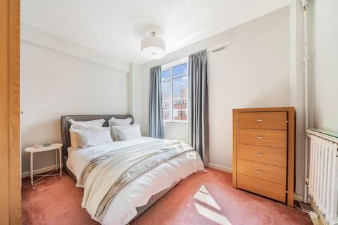 1 bedroom flat for sale, Hammersmith Road, Brook Green