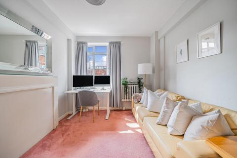 1 bedroom flat for sale, Hammersmith Road, Brook Green