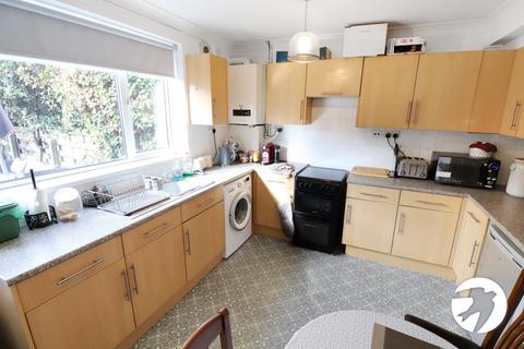 66 Edington Road, London, SE2 9JT