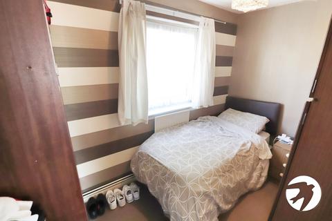66 Edington Road, London, SE2 9JT