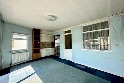 1 bedroom bungalow for sale, Church Road, Harold Wood, Romford