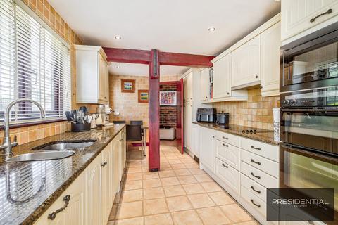 undefined, Loughton IG10