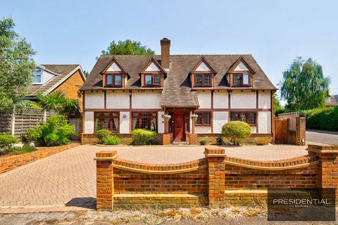undefined, Loughton IG10