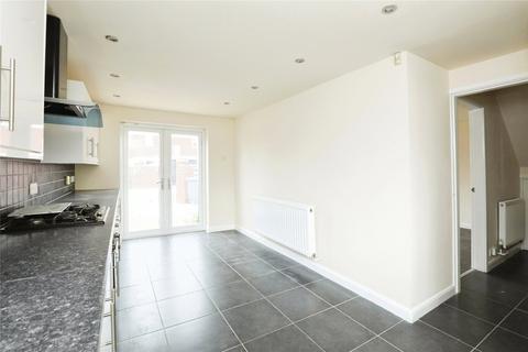 3 bedroom semi-detached house for sale, Kent Close, Worksop, Nottinghamshire, S81